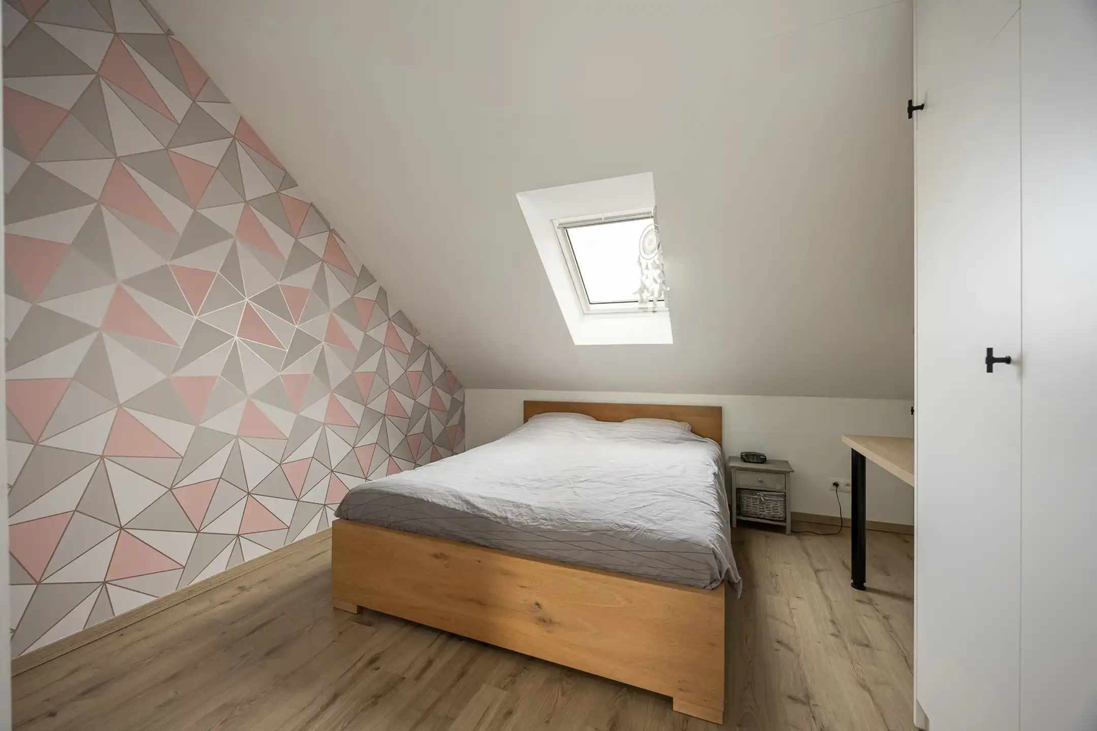 Gezinswoning met 4 slpks, tuin en garage te Turnhout. foto 15