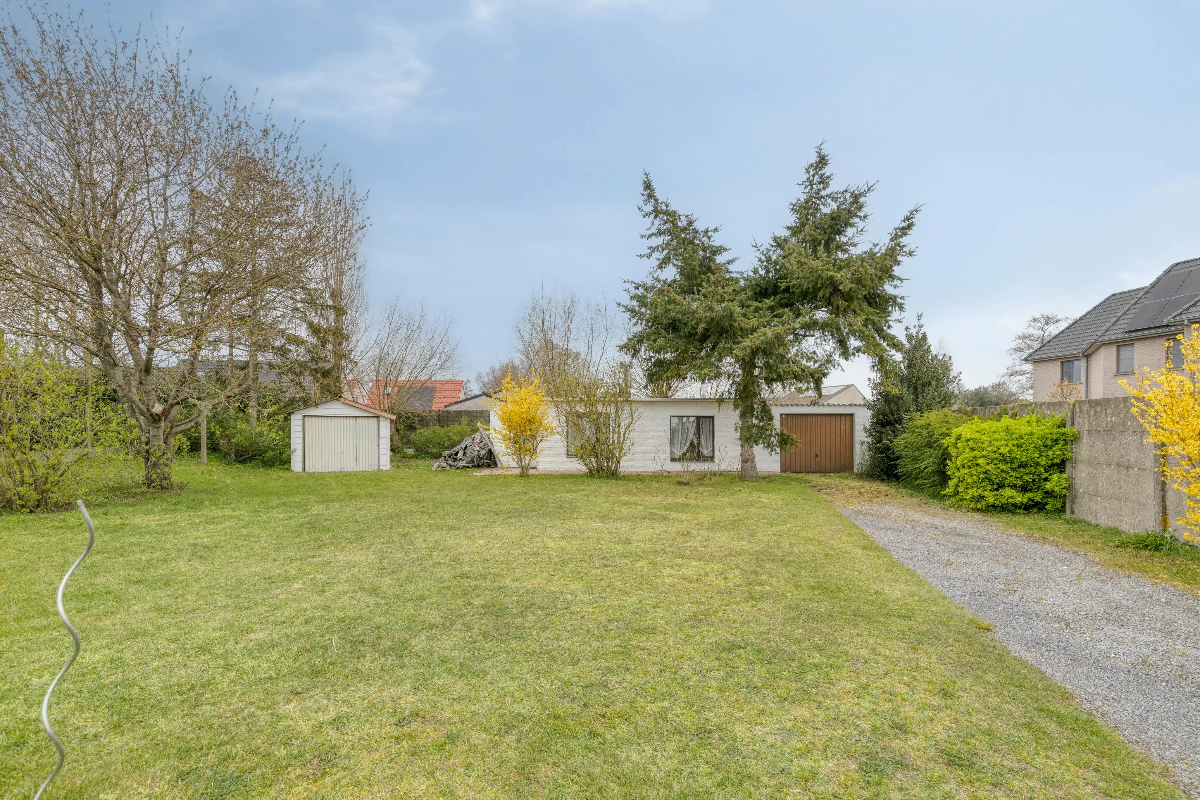 Woning met 4 slaapkamers op een perceel van 1087m² foto 17