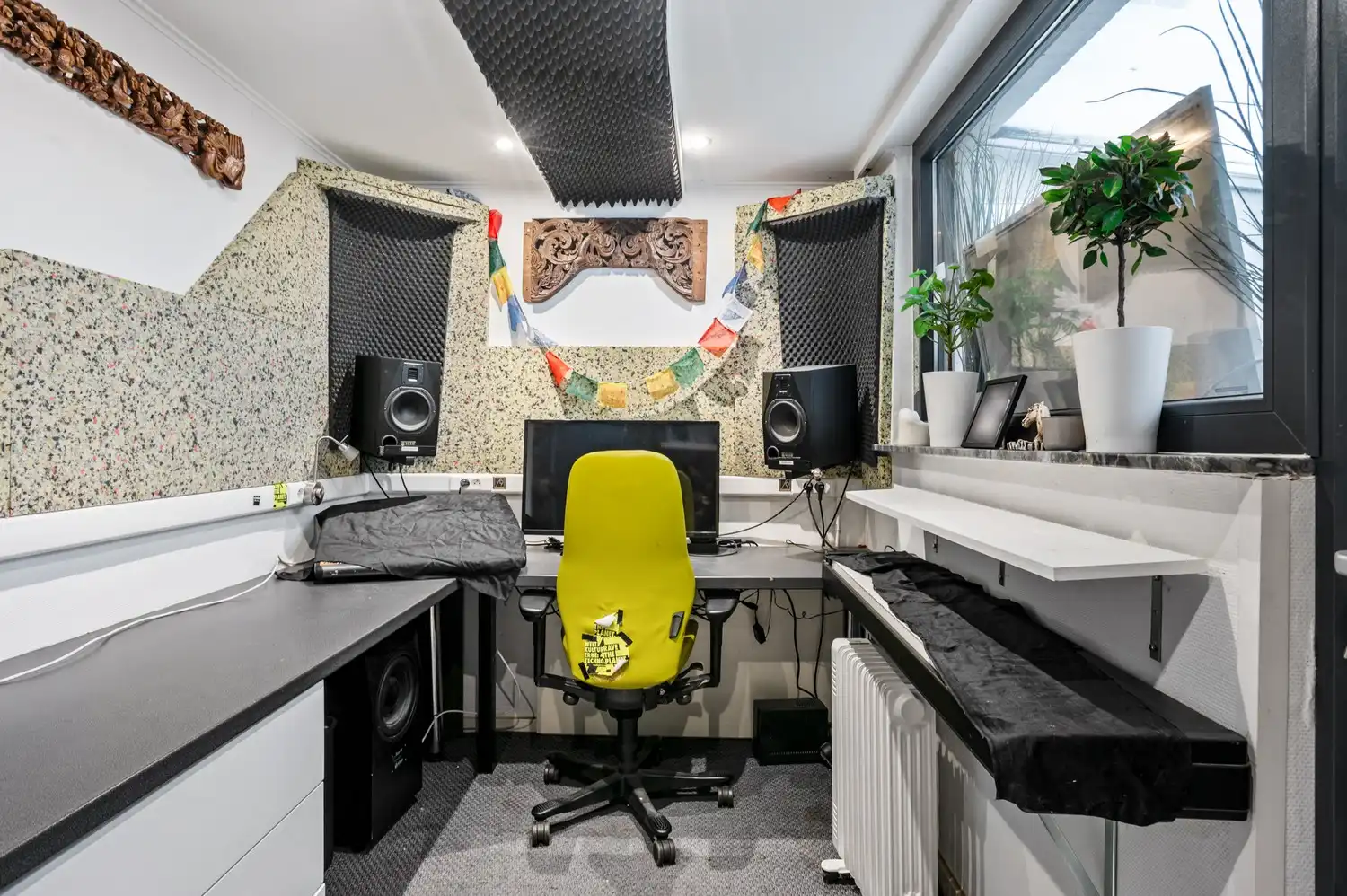 Recent gerenoveerde bel-etage&nbsp;met 3 slaapkamers te koop in Hoevenen! foto 16