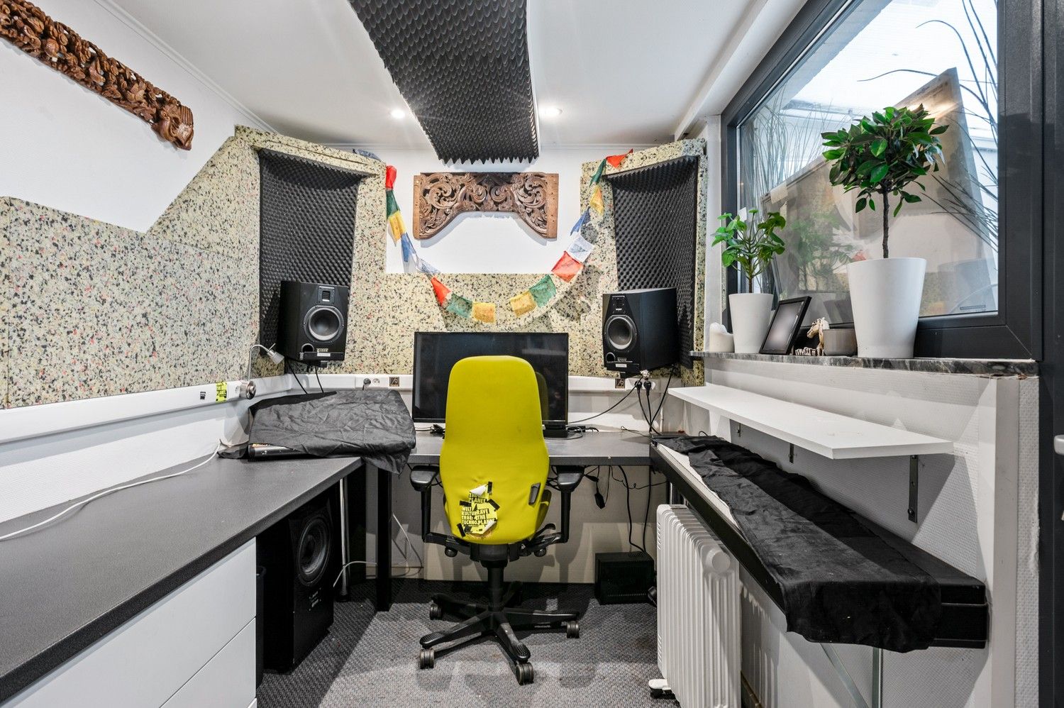 Recent gerenoveerde bel-etage&nbsp;met 3 slaapkamers te koop in Hoevenen! foto 16