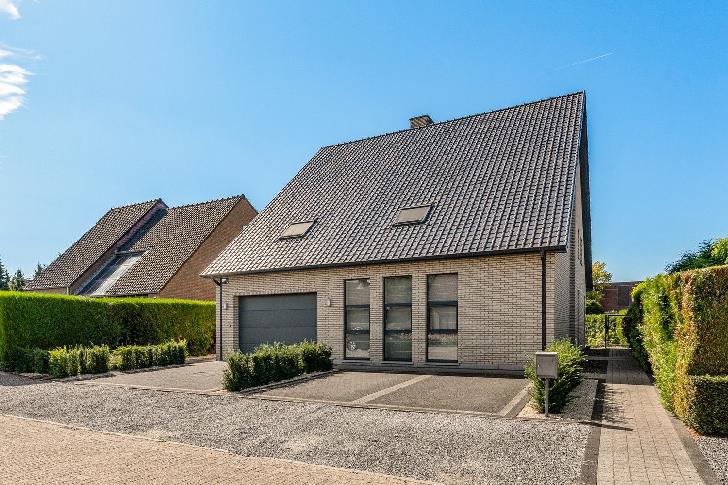 ()=>{if(producerUpdateValueVersion(node),producerAccessed(node),node.value===ERRORED)throw node.error;return node.value} Rodulfusstraat 1 - 3800 Sint-Truiden