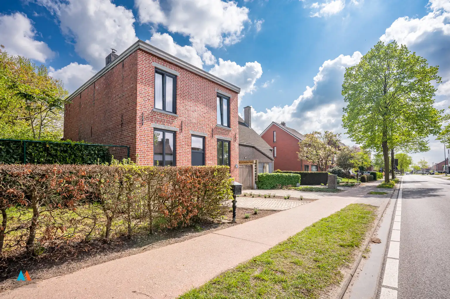 Vrijstaande gezinswoning foto 16
