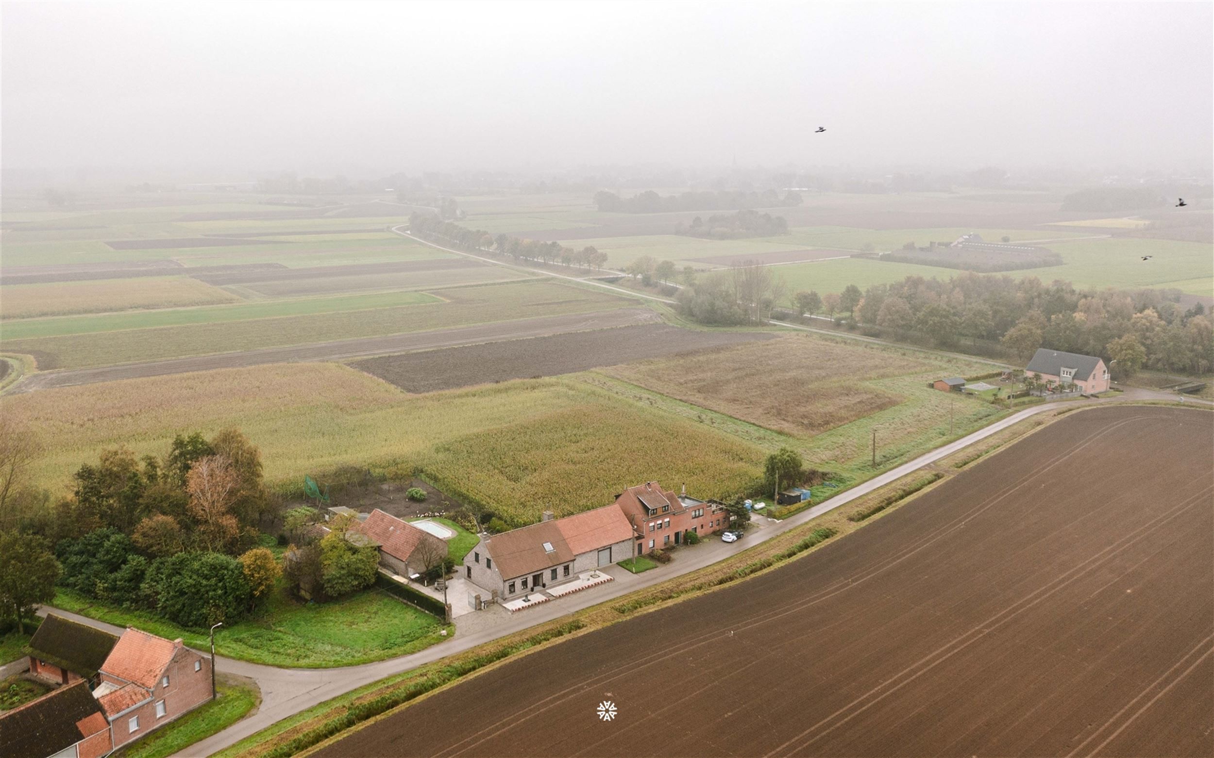 Ontdek deze landelijk gelegen woning te Vrasene foto 8