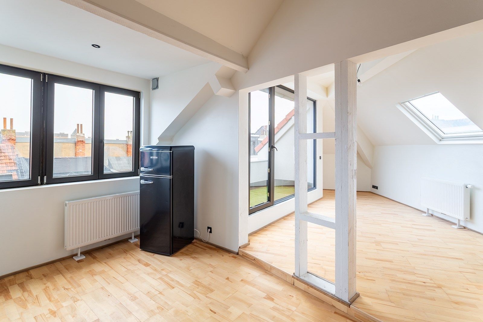 Instapklaar dakappartement op een zuchtje van Park Spoor Noord foto 8