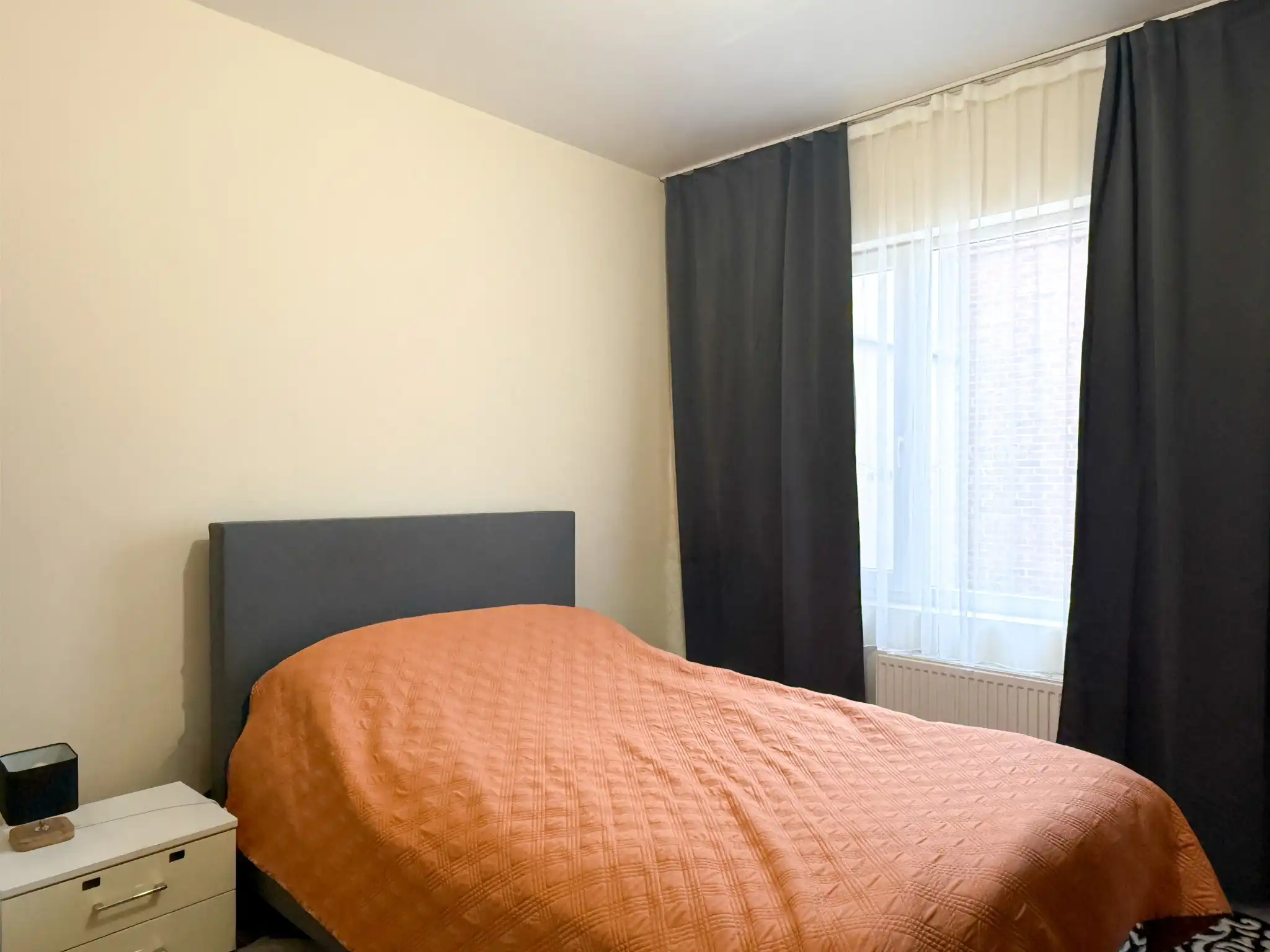 Appartementsgebouw met twee appartementen - opbrengsteigendom foto 15