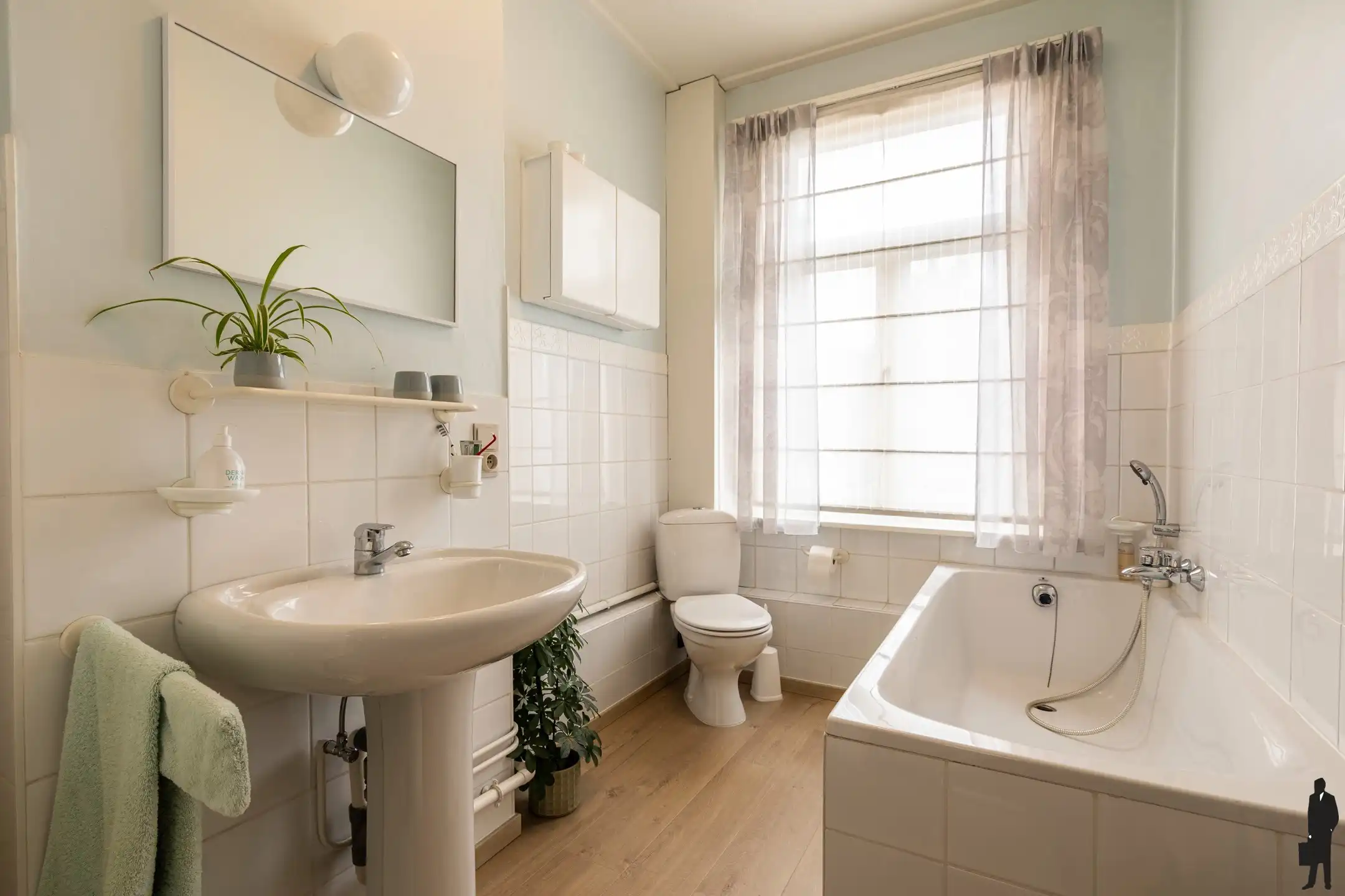 Karakterwoning met 4 slpks in hartje Turnhout foto 18