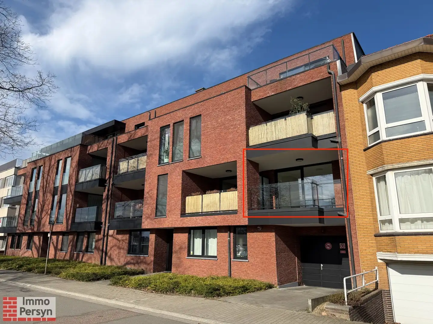 Lichtrijk 2-slaapkamer appartement met zuidgericht terras in Kuringen foto 2