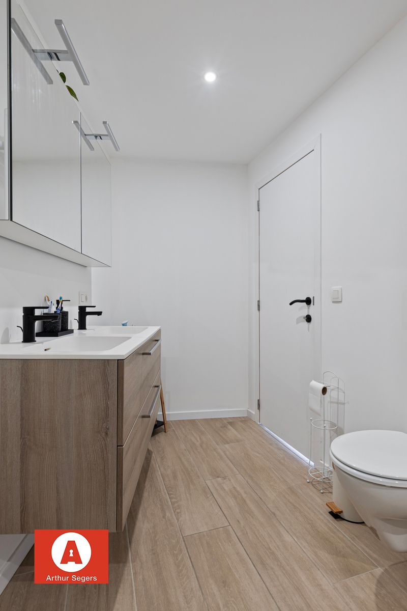 Recent gerenoveerde woning op toplocatie nabij de Schelde foto 8