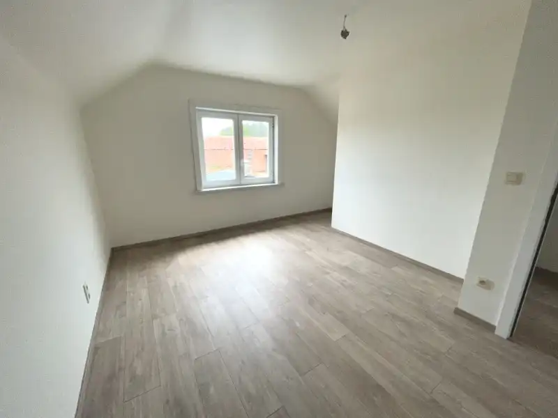 Gerenoveerde woning 2 slpks! foto 16