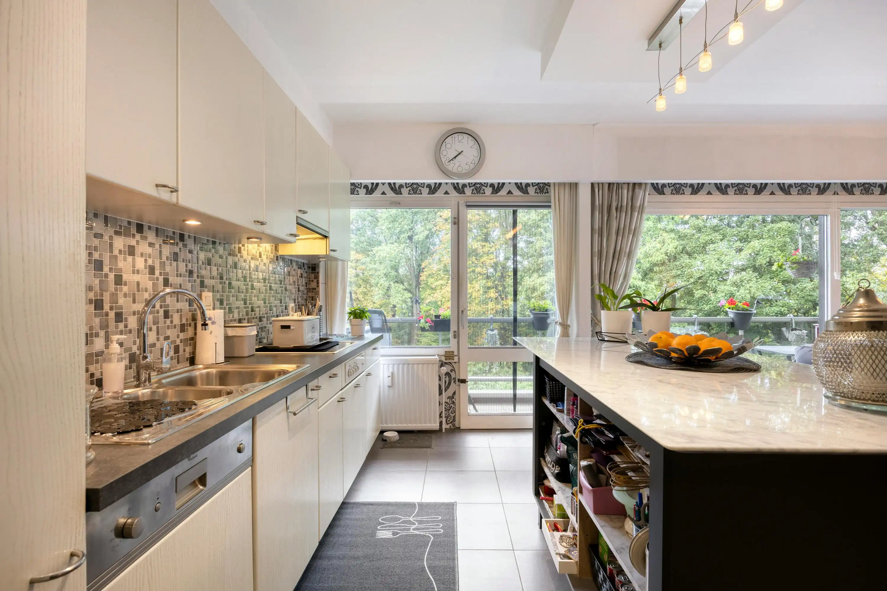 Instapklaar 2-slaapkamerappartement met twee terrassen foto 5
