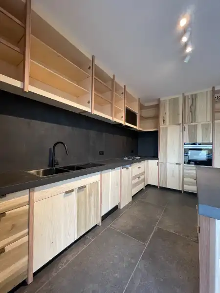 Uniek en hoogwaardig afgewerkt appartement tussen UZ en Sint-Pietersstation foto 9