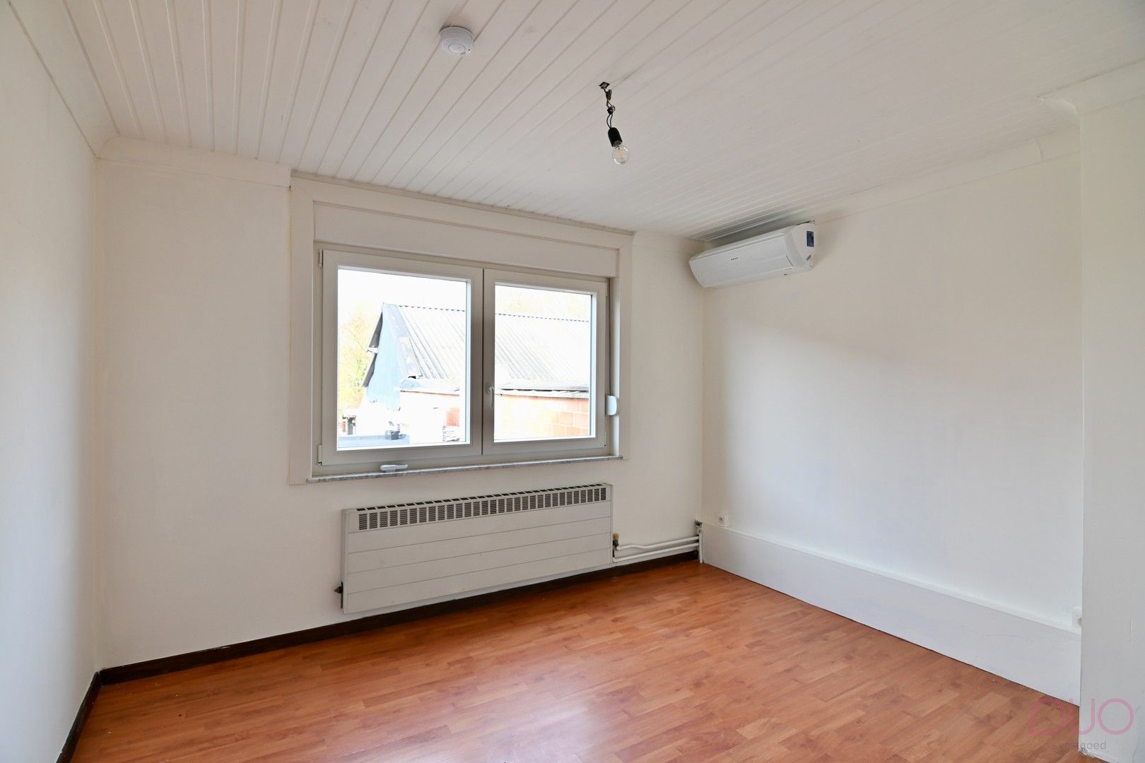 Instapklare woning, rustig gelegen in het centrum van Zoutleeuw, met landelijk uitzicht foto 15