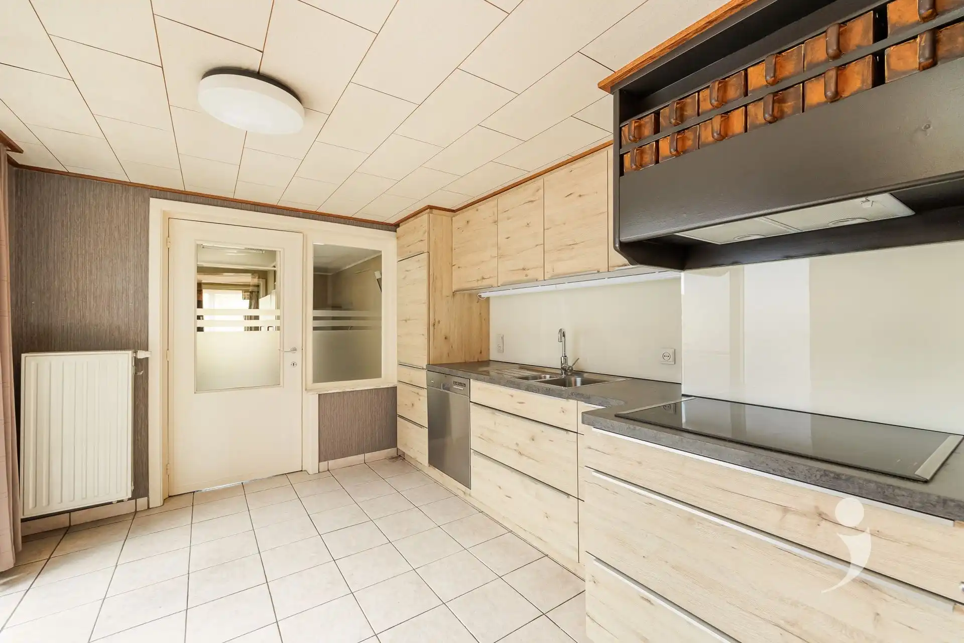 Ruime stadswoning met uitzonderlijke tuin van + 13 are foto 16