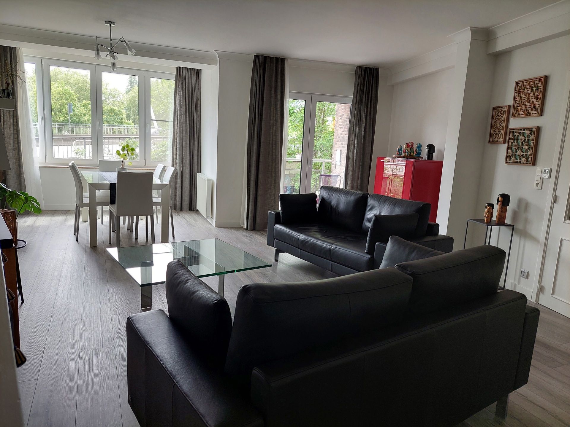GENT - Instapklaar 4 slaapkamer appartement op 1ste verdiep foto 7