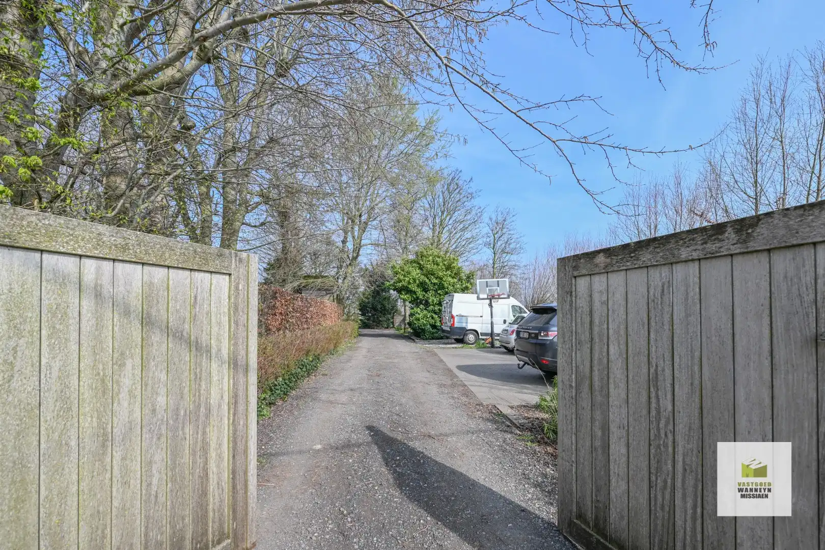 Landelijk en zeer rustig gelegen open bebouwing met 4 slaapkamers op 2.125m2 foto 35