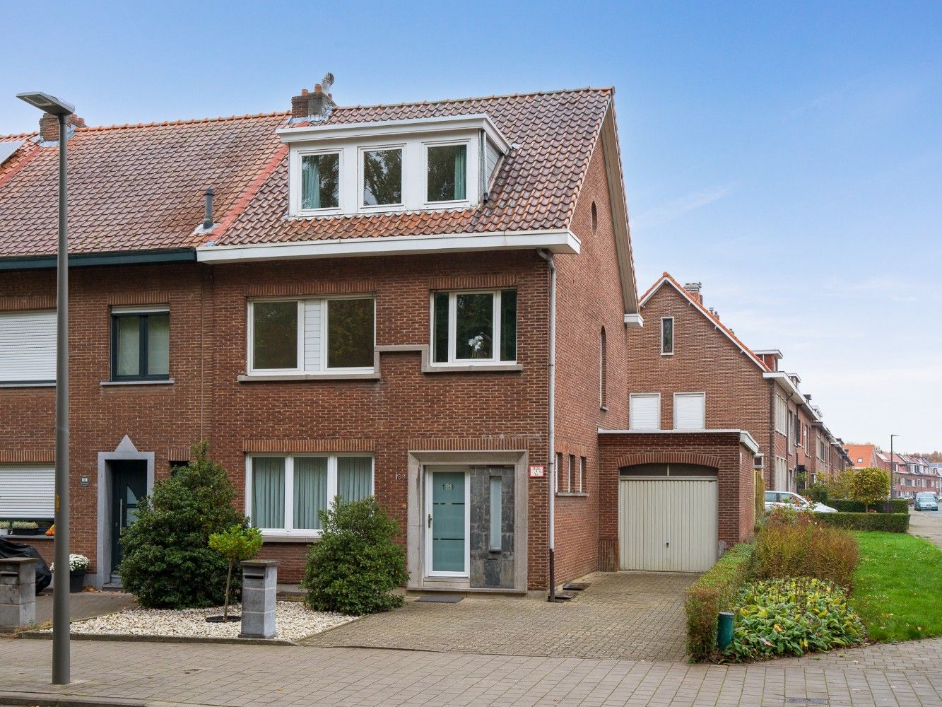 ()=>{if(producerUpdateValueVersion(node),producerAccessed(node),node.value===ERRORED)throw node.error;return node.value} Groot Hagelkruis 189 - 2180 Ekeren