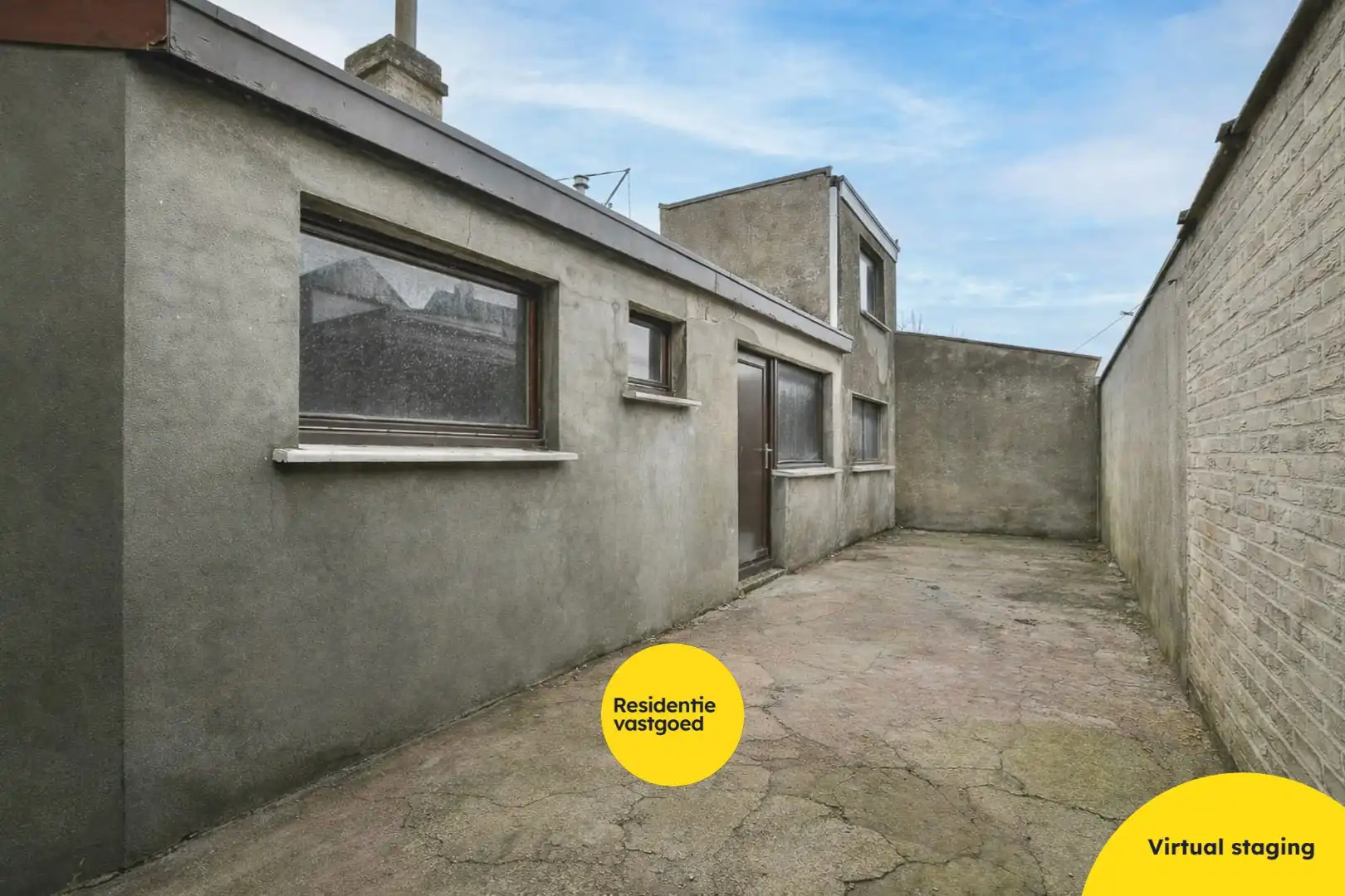 Te renoveren rijwoning met potentieel in hartje Blankenberge foto 12