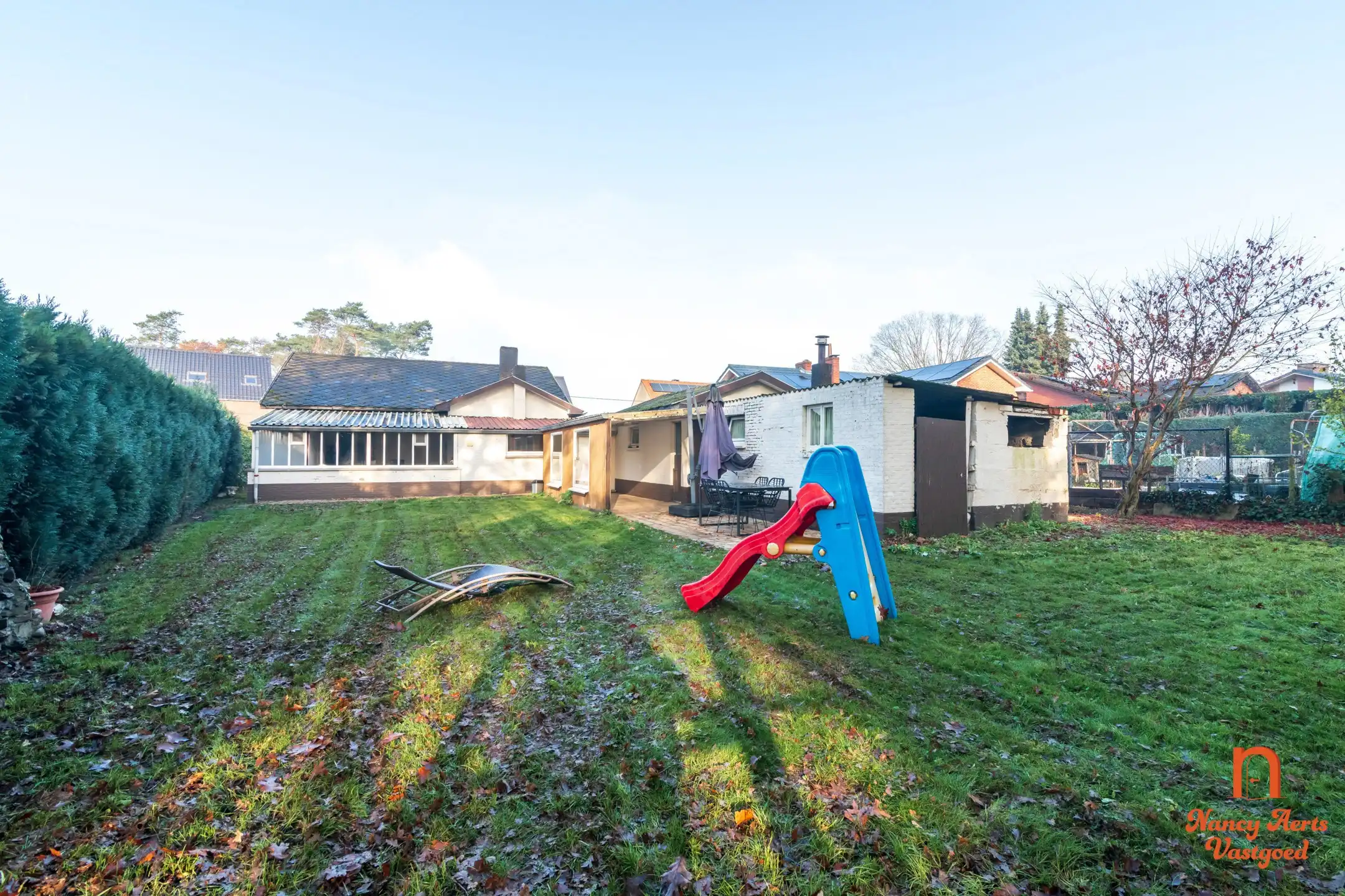 Gezellige bungalow met tuin en renovatiekansen in Koersel foto 30