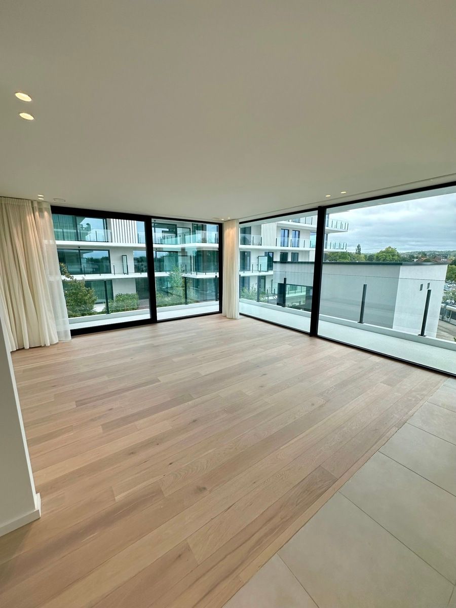 Prachtig 2 slaapkamer appartement met groot TERRAS foto 4