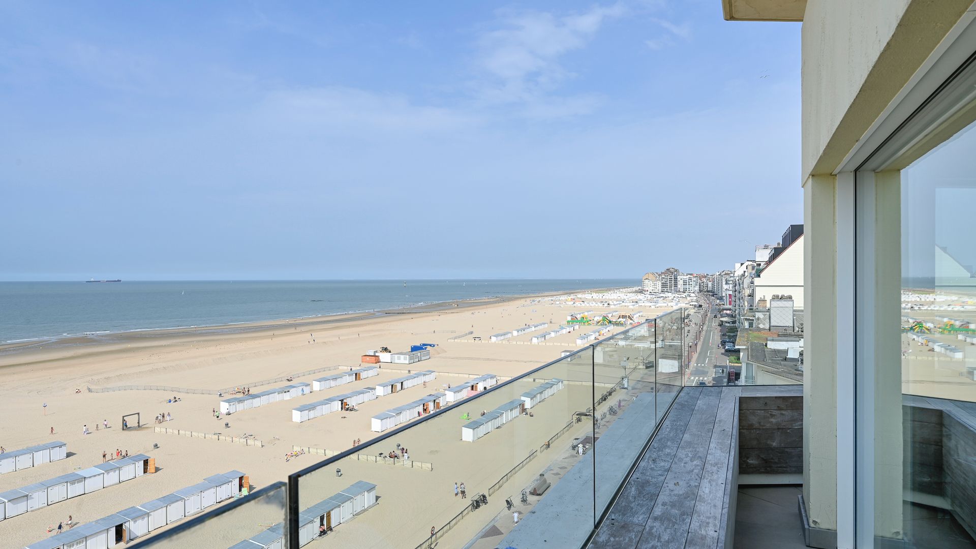 Magnifiek hoekappartement met zalig zicht op zee en de kustlijn foto 40