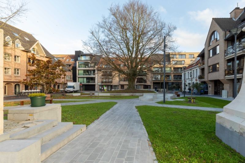 Centrum Izegem - Instapklaar Appartement met dubbele garage foto 20