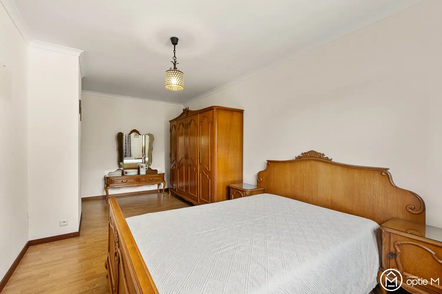 Ruime woning met tuin te koop op een toplocatie in Hasselt foto 14