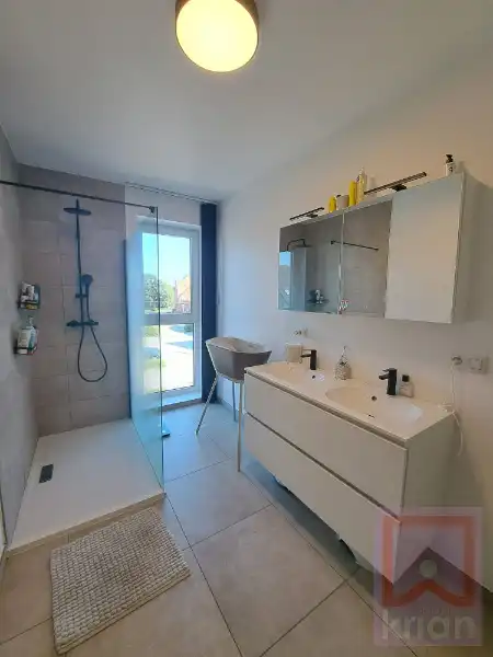 Prachtig modern hoogwaardig afgewerkt dakappartement met 3 slaapkamers in kleinschalige residentie. foto 8
