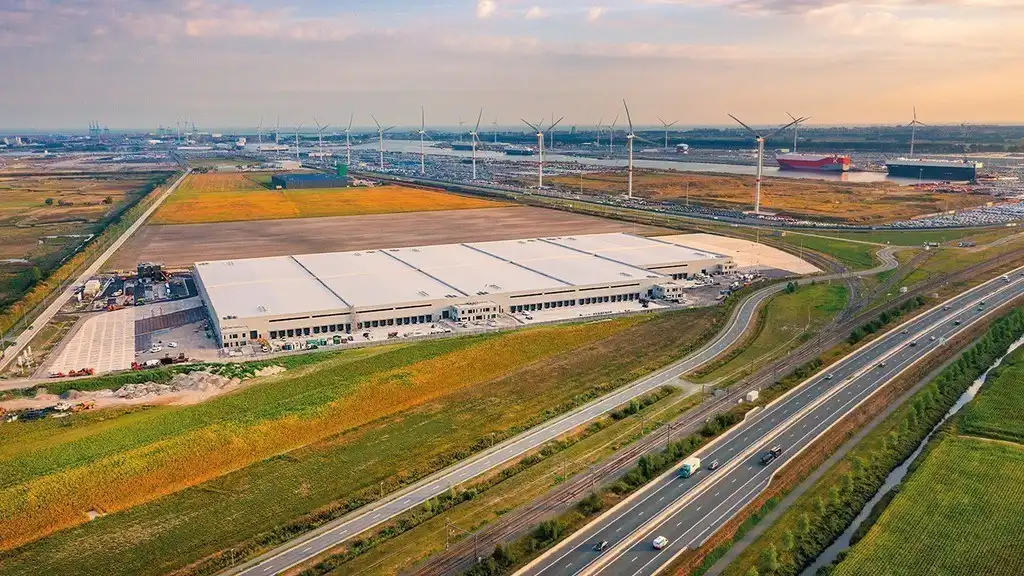 Logistiek magazijn te huur in Green Logistics te Zeebrugge foto 8