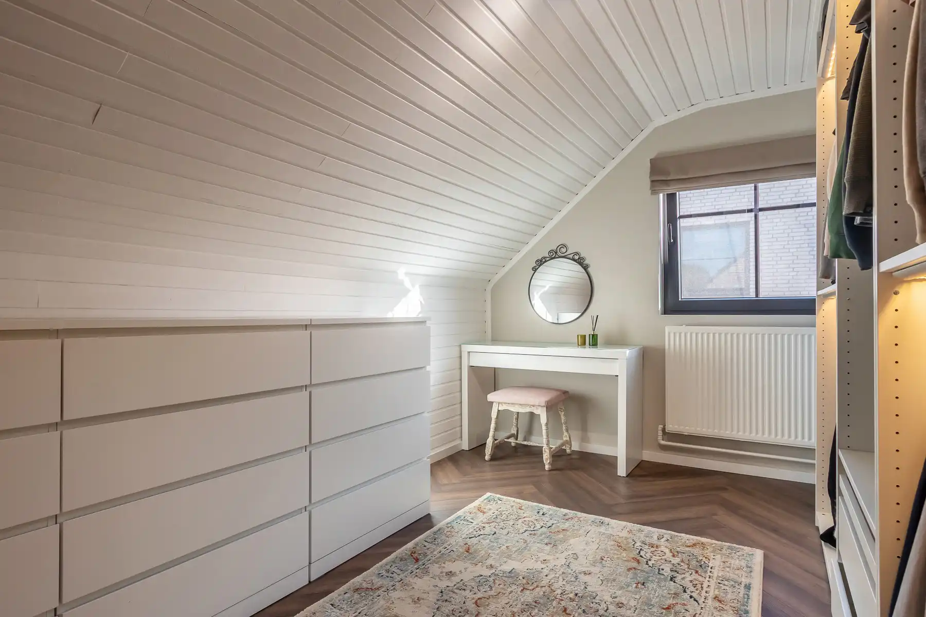 Instapklare woning met 4 slaapkamers op zuid-gericht perceel foto 23