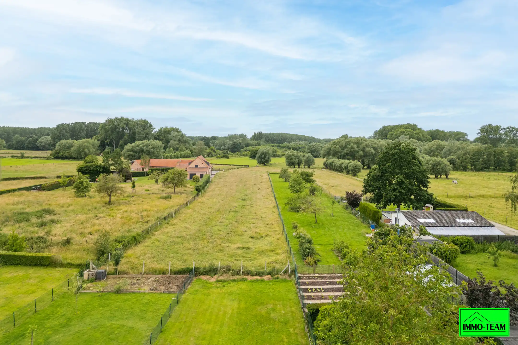 charmante bungalow met mooie tuin en 3 slaapkamers foto 22