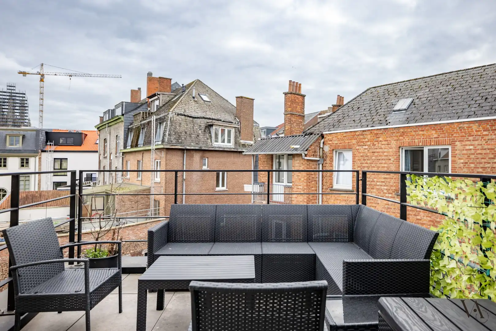 Knap gerenoveerde stadswoning met 3 slaapkamers, 4 badkamers en zonnig dakterras foto 14