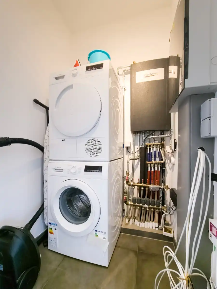 Prachtige gemeubelde studio met zicht op de Schelde foto 16