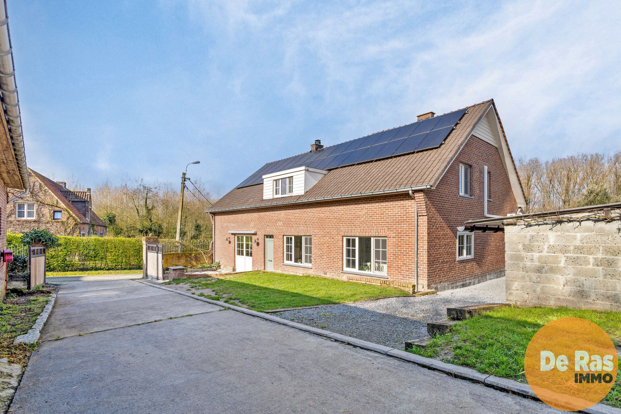 SINT-LIEVENS-HOUTEM - Ruime opslagplaats (512m²) met woning foto 28