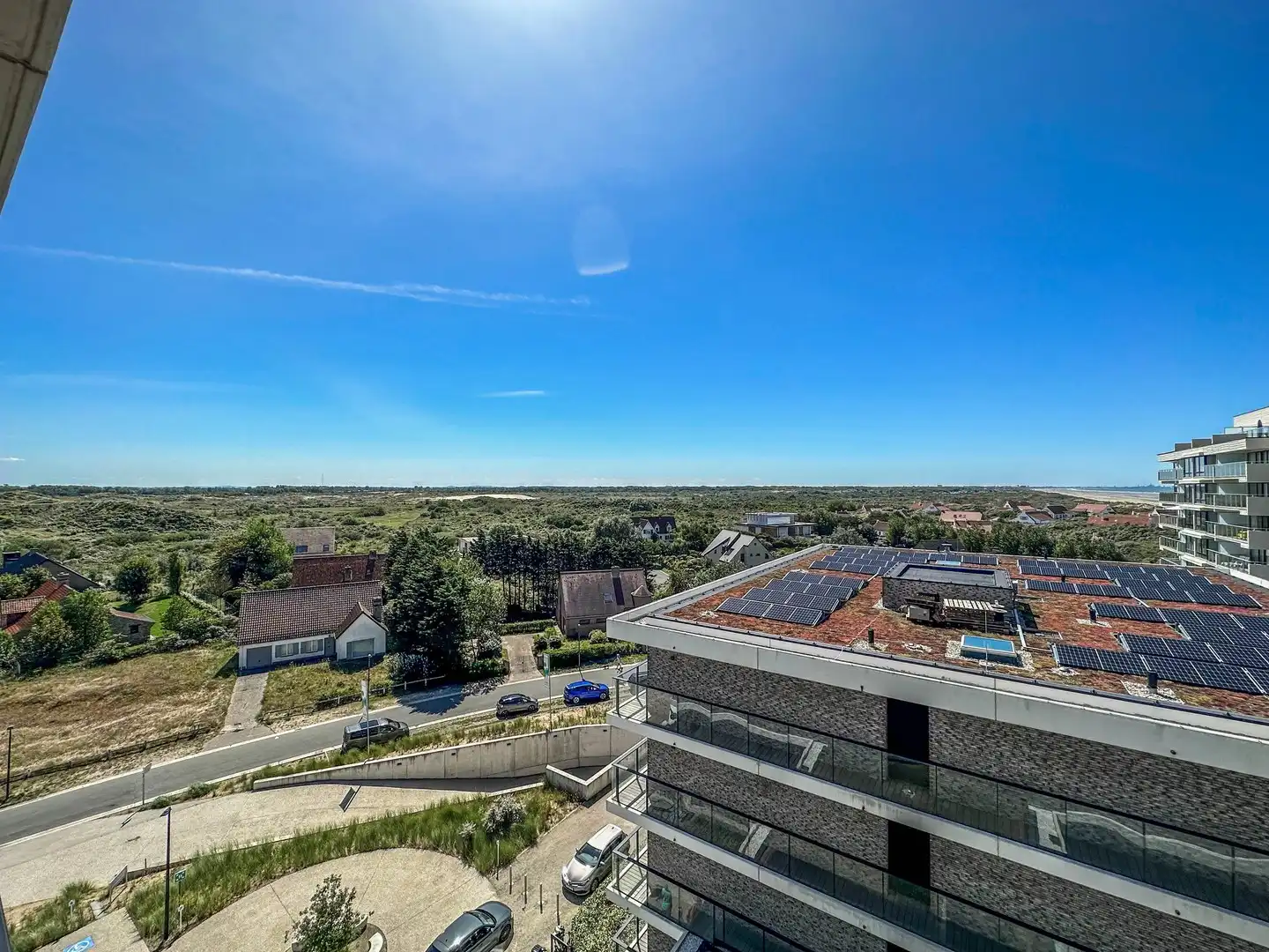 Zonnige assistentiewoning met een prachtig zicht op zee en de duinen. foto 14