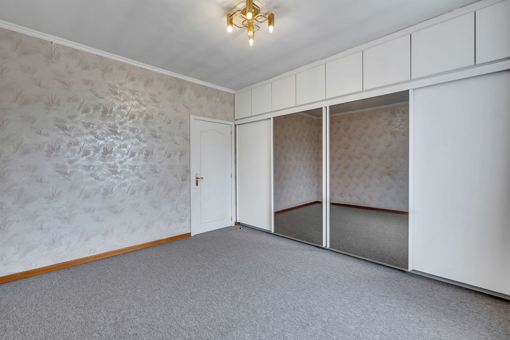 Statige villa op ruim perceel te Sint-Martens-Leerne (Deinze) foto 11