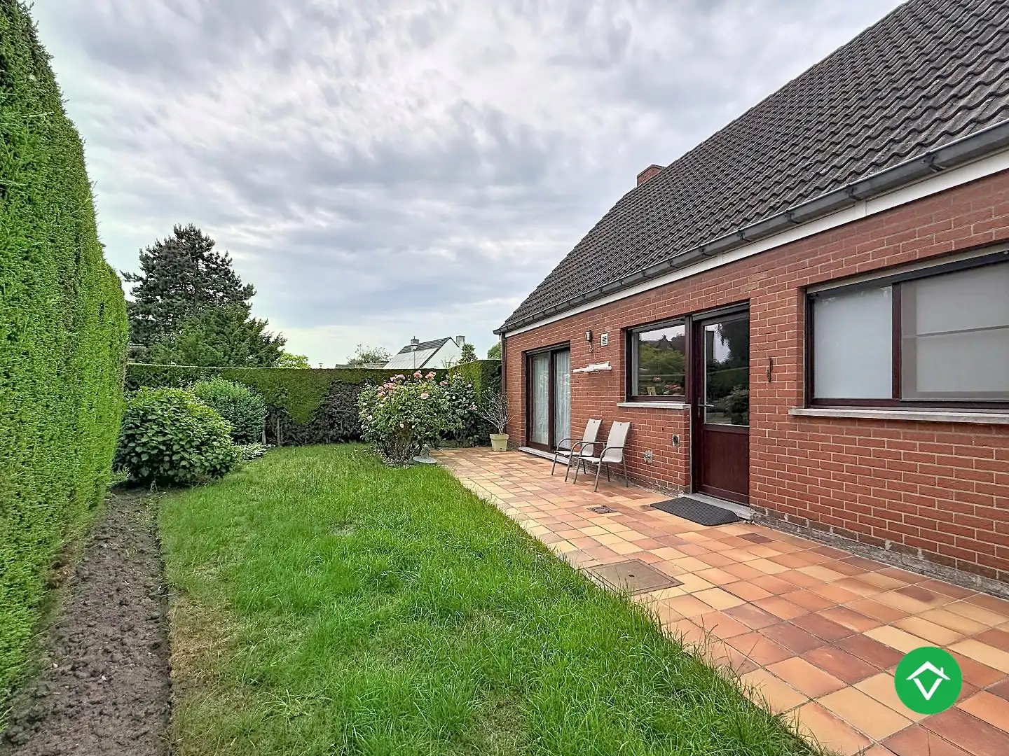 Gelijkvloerse woning met 3 slaapkamers, tuin en garage in een doodlopende straat te Roeselare foto 22