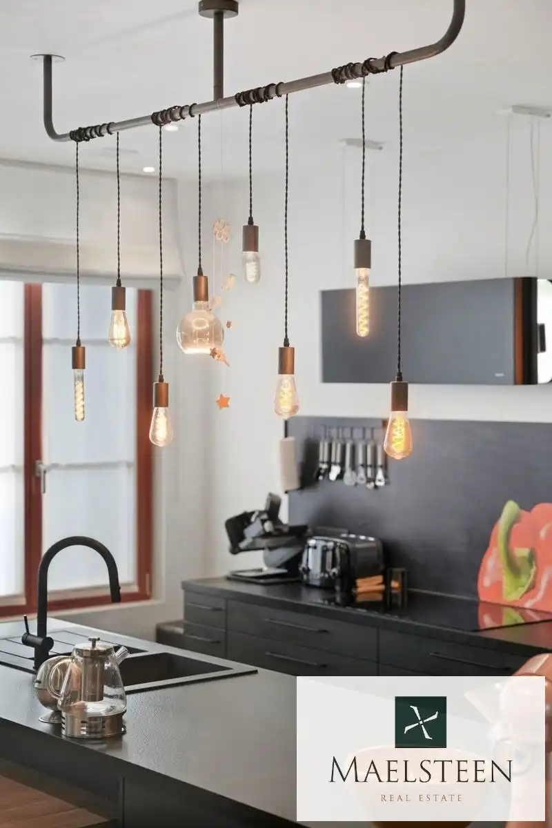 Ruime, instapklare stadswoning in de binnenstad van Brugge foto 17