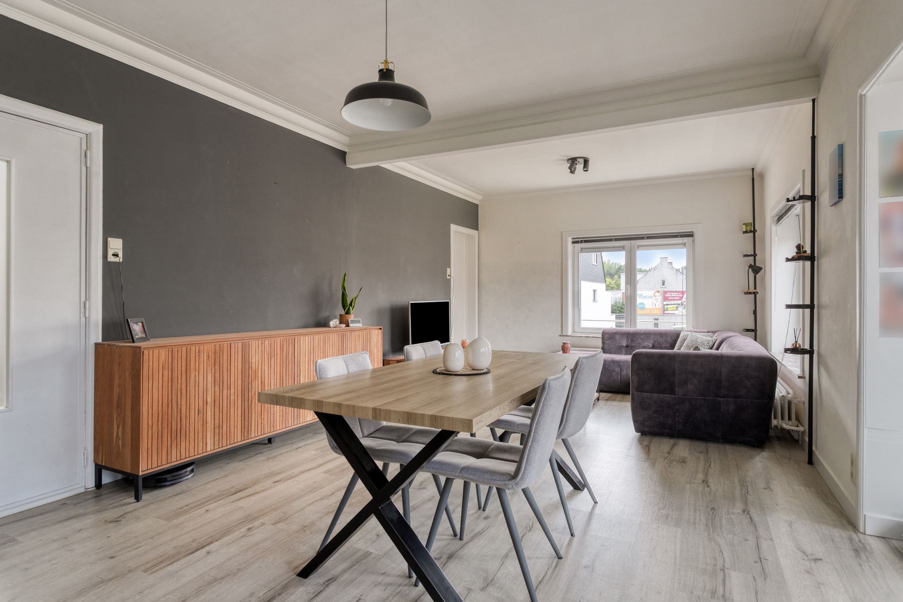 Instapklaar app.  met 3 slaapkamers, garage en terras foto 4