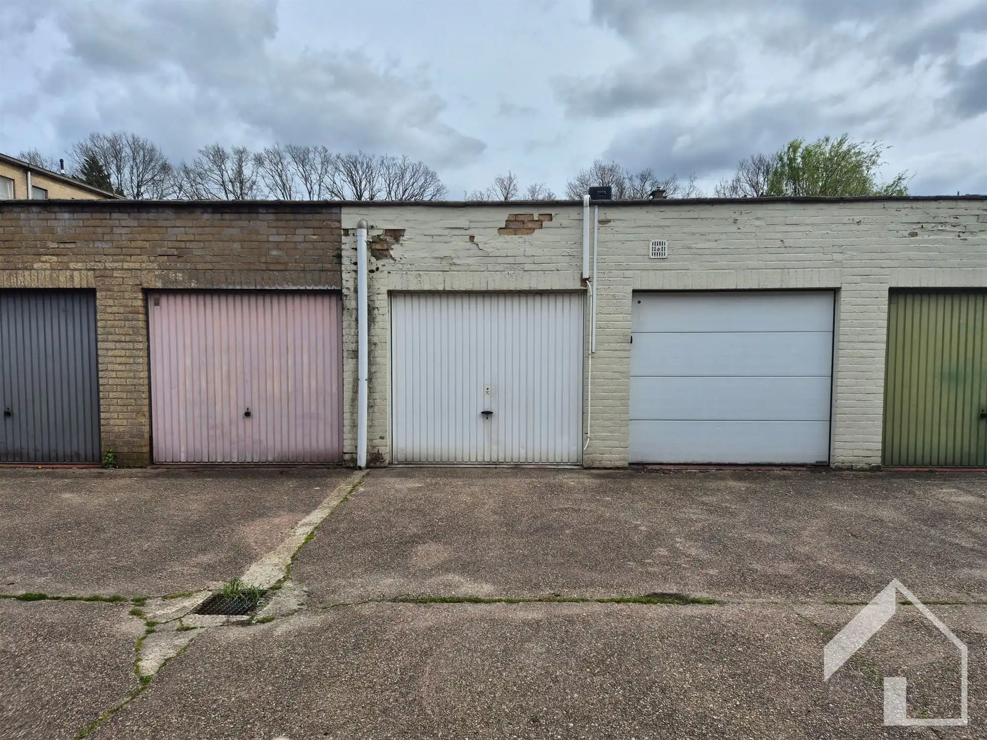 gelijkvloersappartement met 2 slaapkamers, tuin en garage foto 13