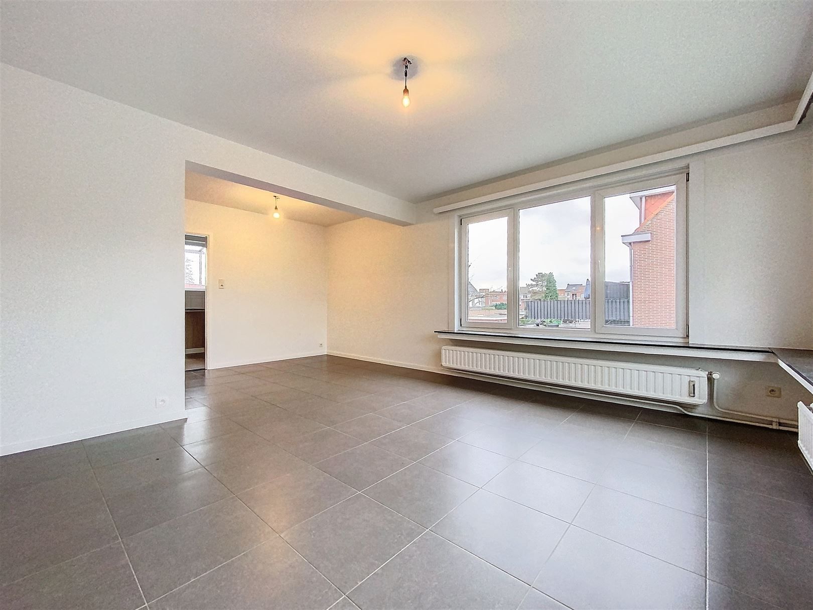 Instapklaar duplexappartement nabij centrum Brasschaat  foto 4