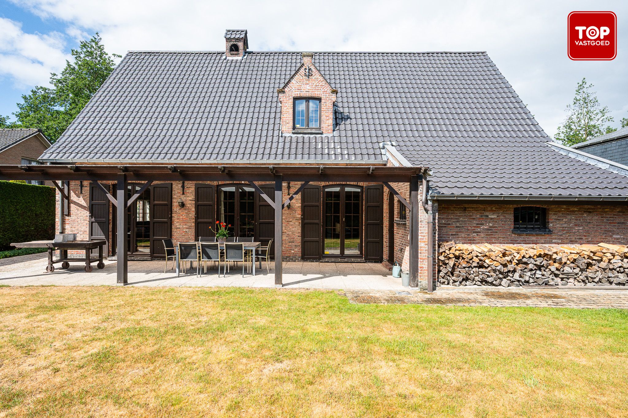 Statige villa met 4 slaapkamers op een perceel van 755m²  foto 13