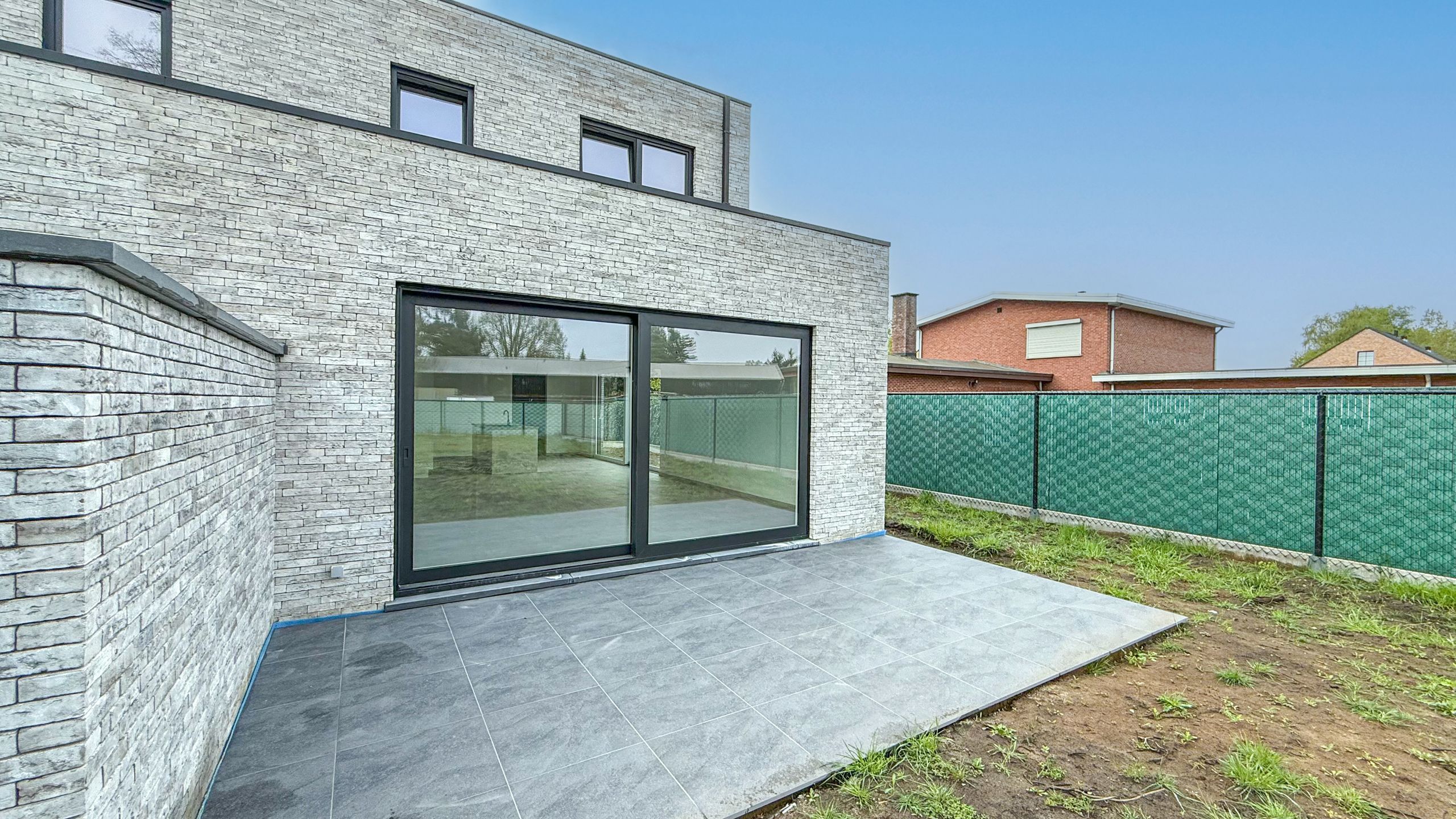 Rustig gelegen instapklare nieuwbouw met 3 slaapkamers! foto 40