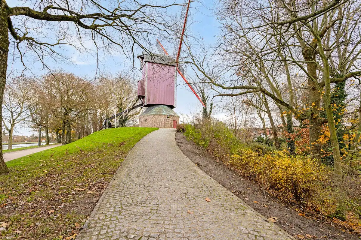 Uniek lot grond in centrum Brugge met zicht op de Kruisvest foto 8
