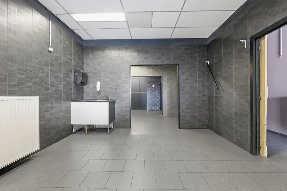 HANDELSPAND TE HUUR OP COMMERCIËLE LIGGING IN DIEPENBEEK foto 8