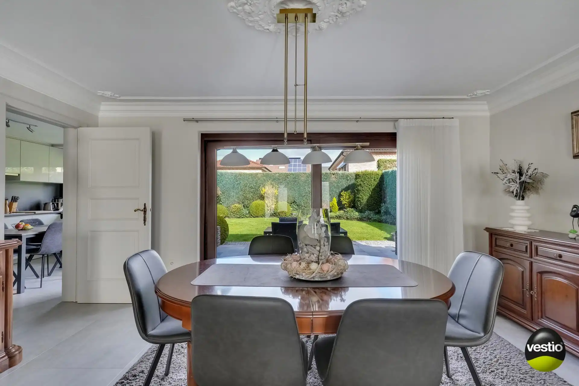 RUSTIG GELEGEN, GELIJKVLOERSE WONING VLAKBIJ CENTRUM OPGLABBEEK foto 14