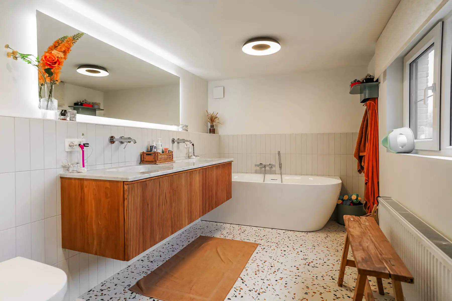 Knappe, instapklare halfopen bebouwing nabij het centrum van Breendonk foto 22