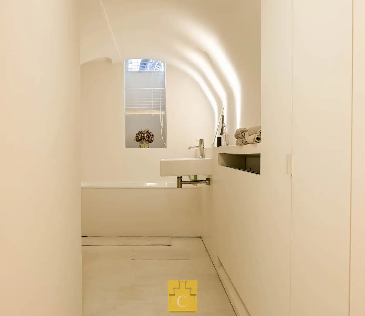 exclusief trapgevelhuis met lift en terras en tuin aan de rei nabij Sint-Jakobskerk en palend aan het Sebrechtspark foto 28