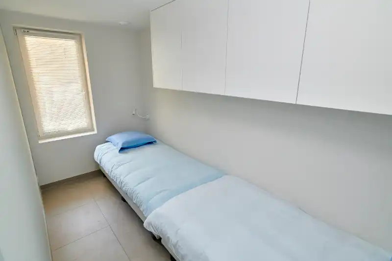 RECENTE DUPLEX MET 3 SLAAPKAMERS OP DE ZEEDIJK foto 11