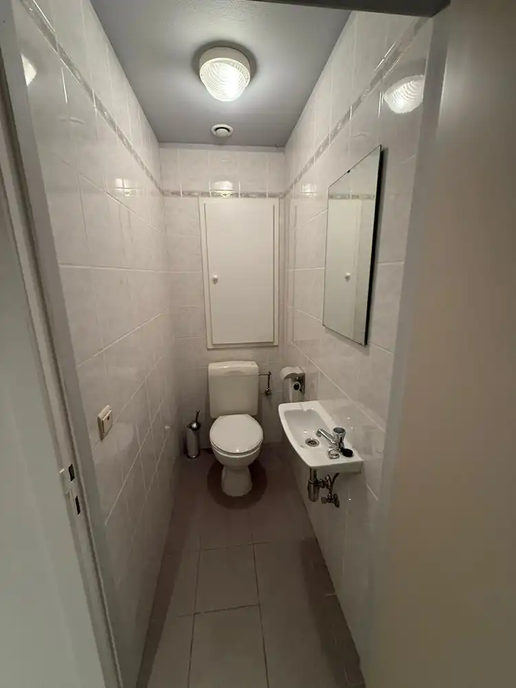 GELIJKVLOERS APP. MET 2 SLAAPKAMERS BRUSSELSESTEENWEG MELLE foto 9