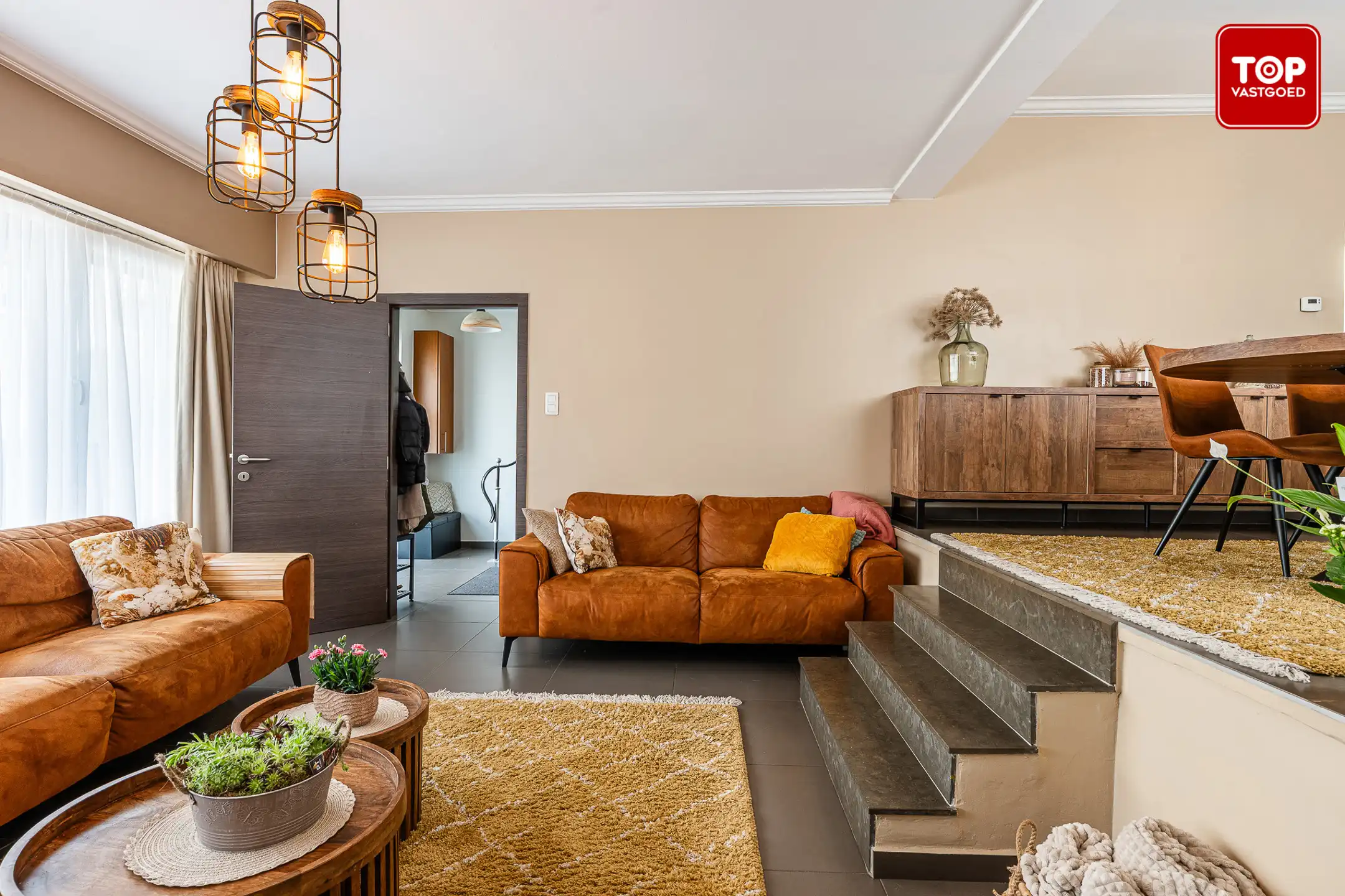 Instapklare HOB met 4 slaapkamers en tuin foto 4